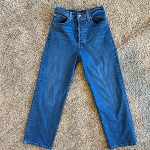 Levi’s rib cage ankle straight